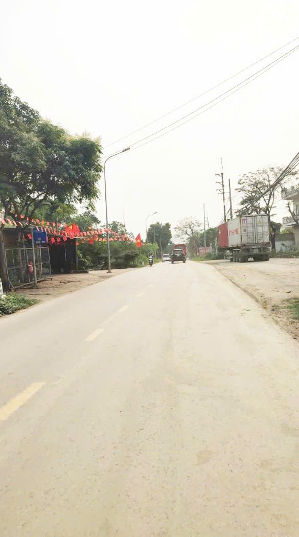 Duy nhất một lô lô đất 102m2 mặt tiền rộng gần Ga Metro 05