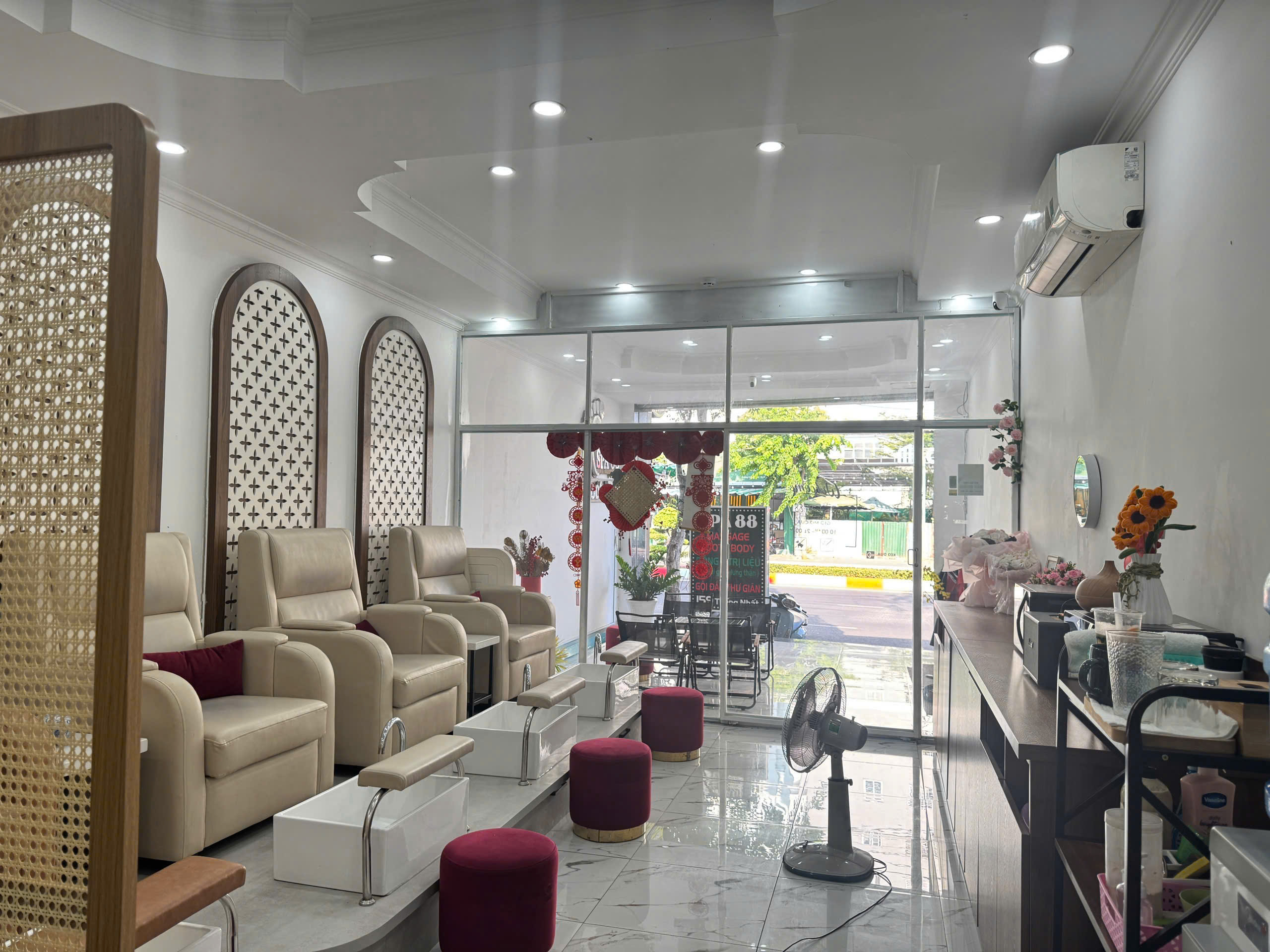 SANG NHƯỢNG TIỆM SPA MASSAGE FOOT BODY GIÁ TỐT CHỈ 299 TRIỆU TẠI  VŨNG TÀU
