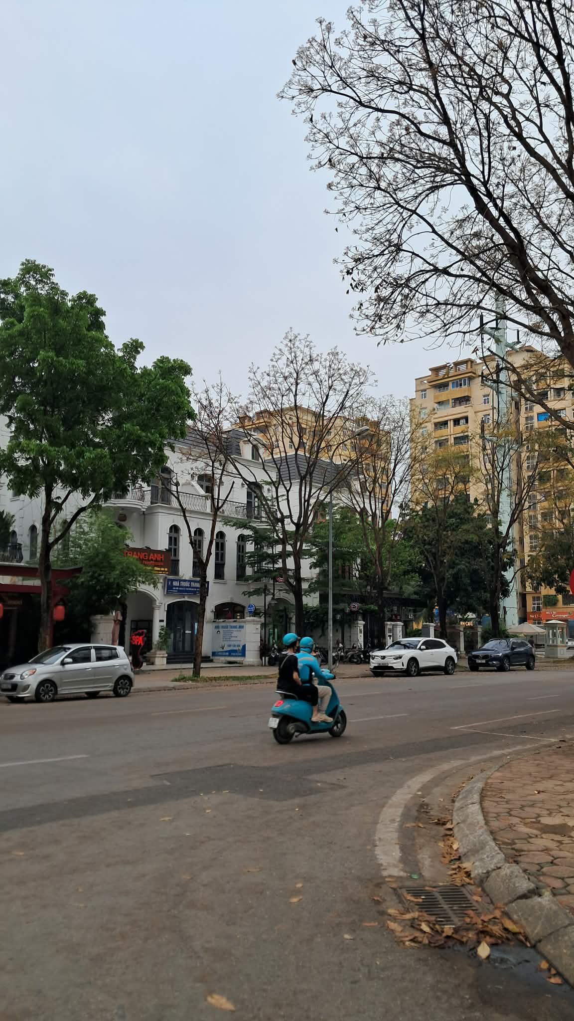 BÁN ĐẤT MP PHÚC LỢI 86M2- LÔ GÓC- VỈA HÈ – VIEW VINHOMERIVERSIDE- 30 TỶ