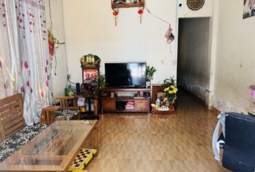Nhà cấp 4 Nguyễn Phước Nguyên lô góc 51m², giá 3.65 tỷ, ô tô đến nhà