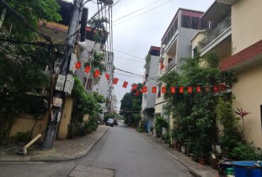 Bán nhà 5 tầng Trâu Quỳ, Gia Lâm, đường ô tô tránh, nhỉnh 6 tỷ. Lh 0989894845
