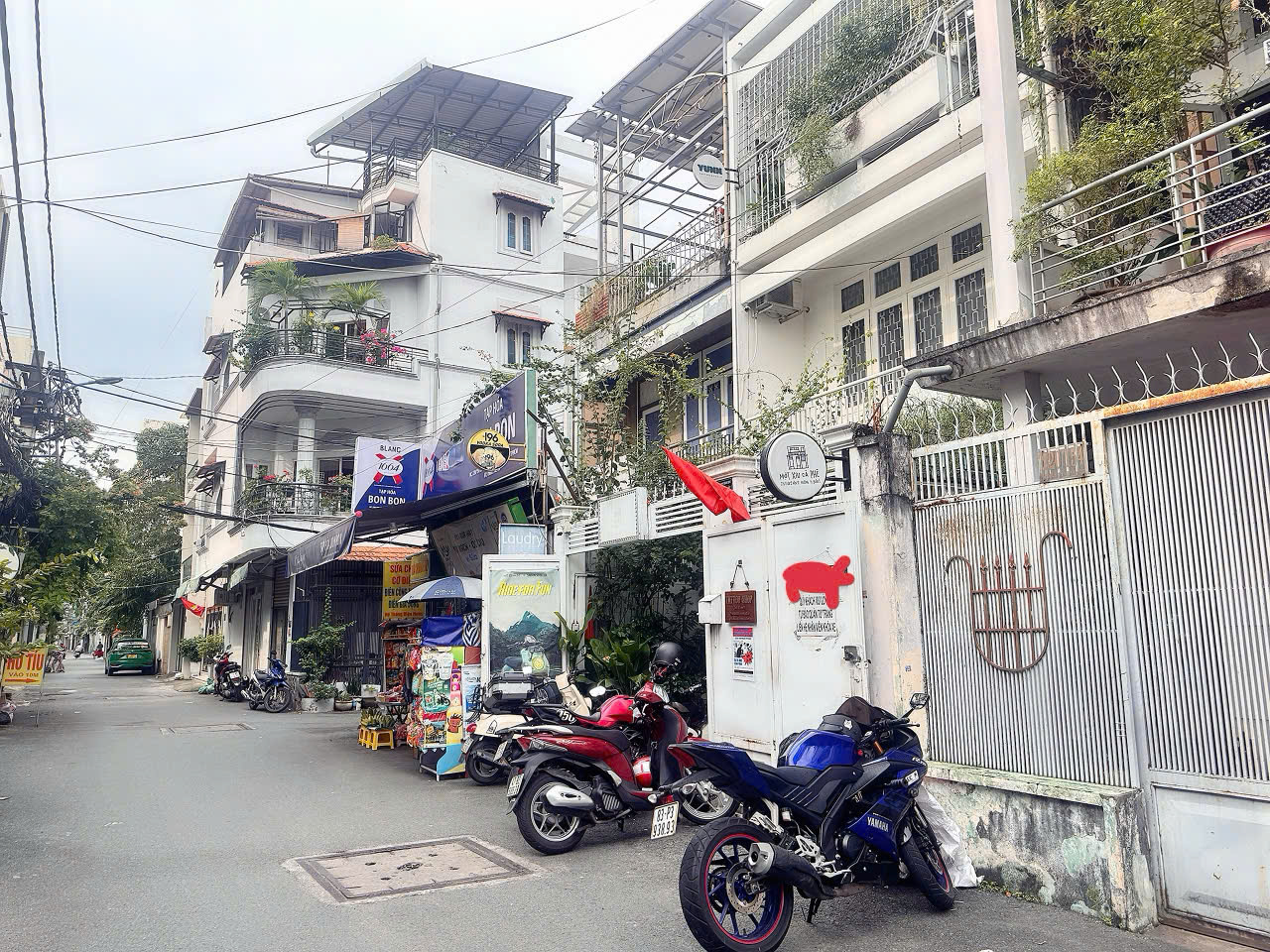 BÁN NHÀ 3 TẦNG HXH 8M Đ.TRƯỜNG SA, QUẬN 3 – NGANG HIẾM 5.5M*20M – XUNG QUANH CAO TẦNG ĐỒNG BỘ, DÂN TRÍ THỨC * LH GIANG GIANG: 093.86.76.685