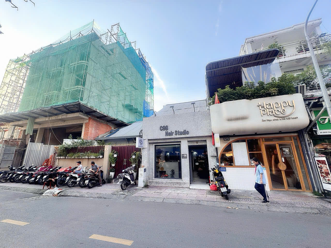 HIẾM NHÀ BÁN – CHÍNH CHỦ 1 ĐỜI BÁN NHÀ MẶT TIỀN KD D.CAO BÁ NHẠ, NGUYỄN CƯ TRINH, QUẬN 1 – DT 62M2 FULL THỔ CƯ* LIÊN HỆ GIANG GIANG: 093.86.76.685