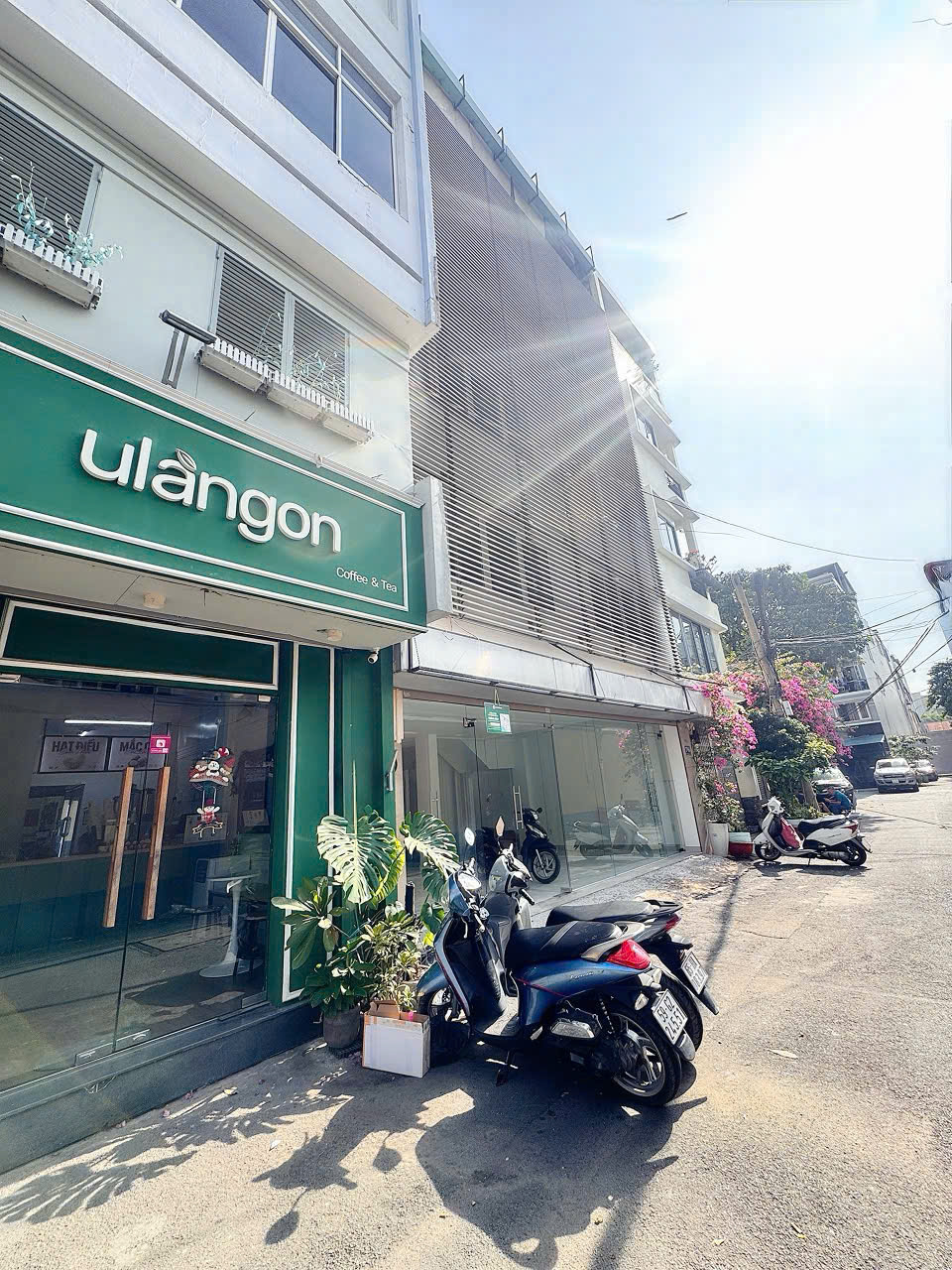 BÁN NHÀ MẶT TIỀN HẺM 8M Đ.NGUYỄN THỊ MINH KHAI, BÊN NGHÉ, QUẬN 1 – NGANG LỚN 8M*8,5M – SÁT ĐÀI TRUYỀN HÌNH HTV – 0938676685 GIANG GIANG