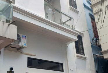 NHỈNH 8 TỶ CÓ NHÀ TẠI TRUNG TÂM BA ĐÌNH,GÀN LĂNG BÁC, QUẢNG TRƯỜNG, TIỆN ÍCH CHỌ DÂN SINH, BỆNH VIỆN, TRƯỜNG HỌC, TRUNG TÂM HÀNH CHÍNH