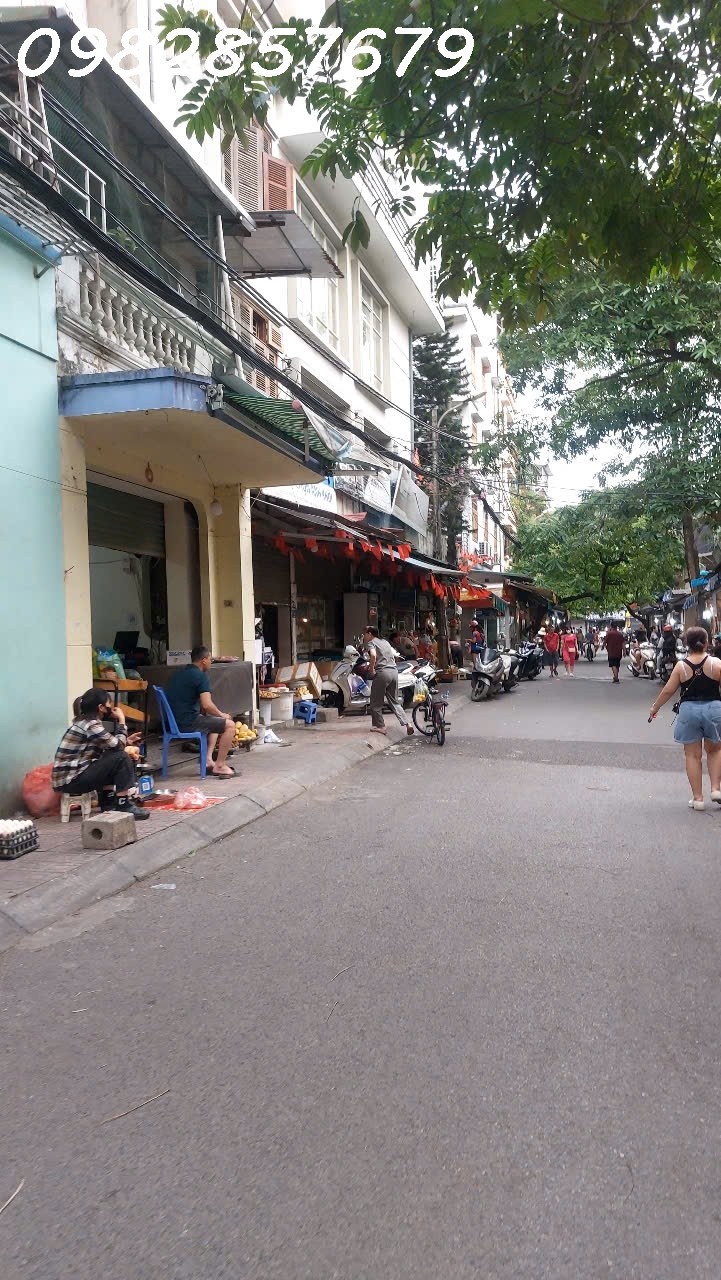 Bán nhà 1 tầng trung tâm phố chợ Thanh Xuân, Nguyễn Qúy Đức dt 100m2, mt 7m vị trí kinh doanh tốt