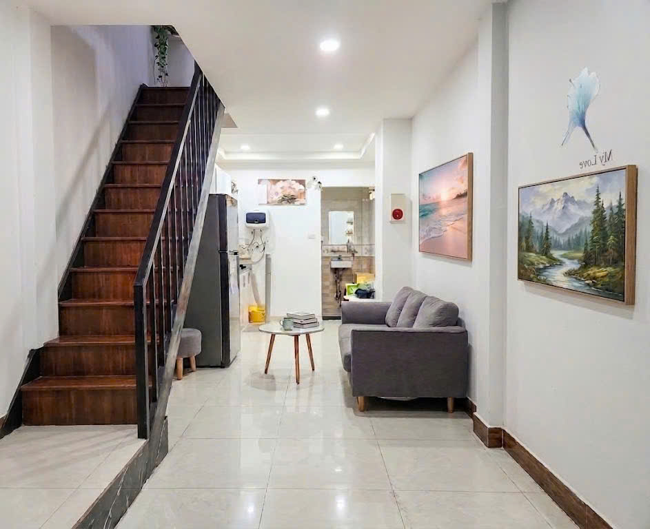 Bán nhà hẻm xe hơi Tô Hiến Thành, QUẬN 10, 3 tầng, 5.65 tỷ