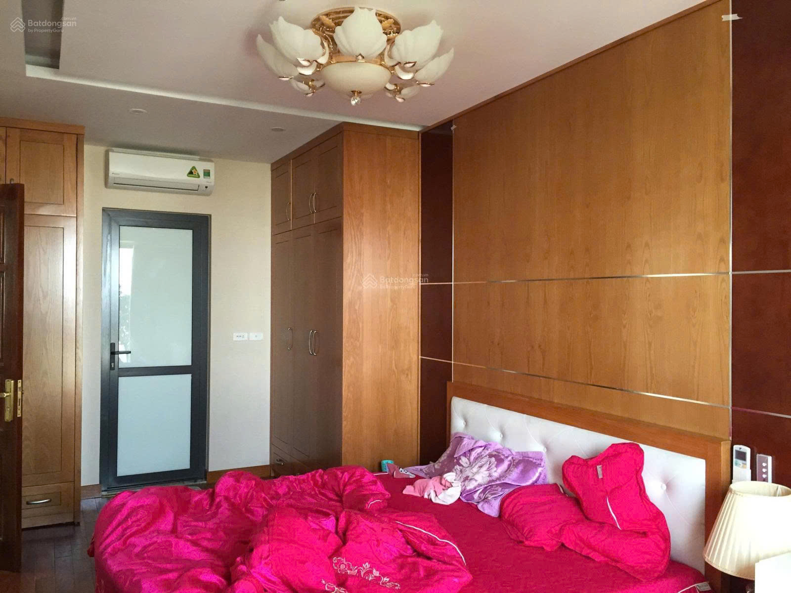 CẦN BÁN CĂN HỘ CHUNG CƯ: