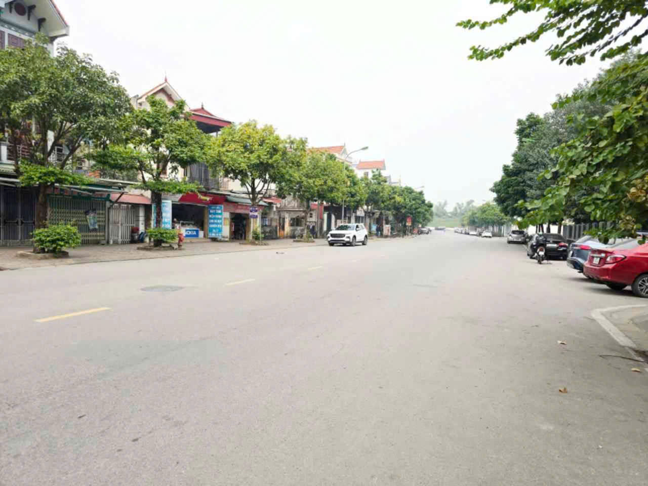 🔥 HOT PHÚC LỢI – LONG BIÊN 🔥
57m² – NGÕ THÔNG – Ô TÔ VÀO TẬN ĐẤT – GIÁ GẦN 9 TỶ 🚗