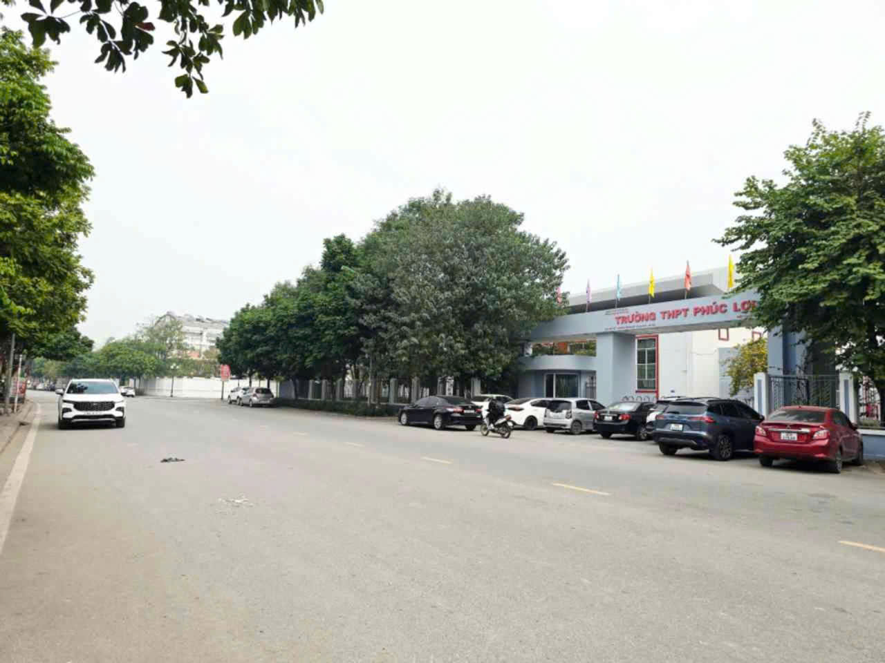 🔥 HOT PHÚC LỢI – LONG BIÊN 🔥
57m² – NGÕ THÔNG – Ô TÔ VÀO TẬN ĐẤT – GIÁ GẦN 9 TỶ 🚗