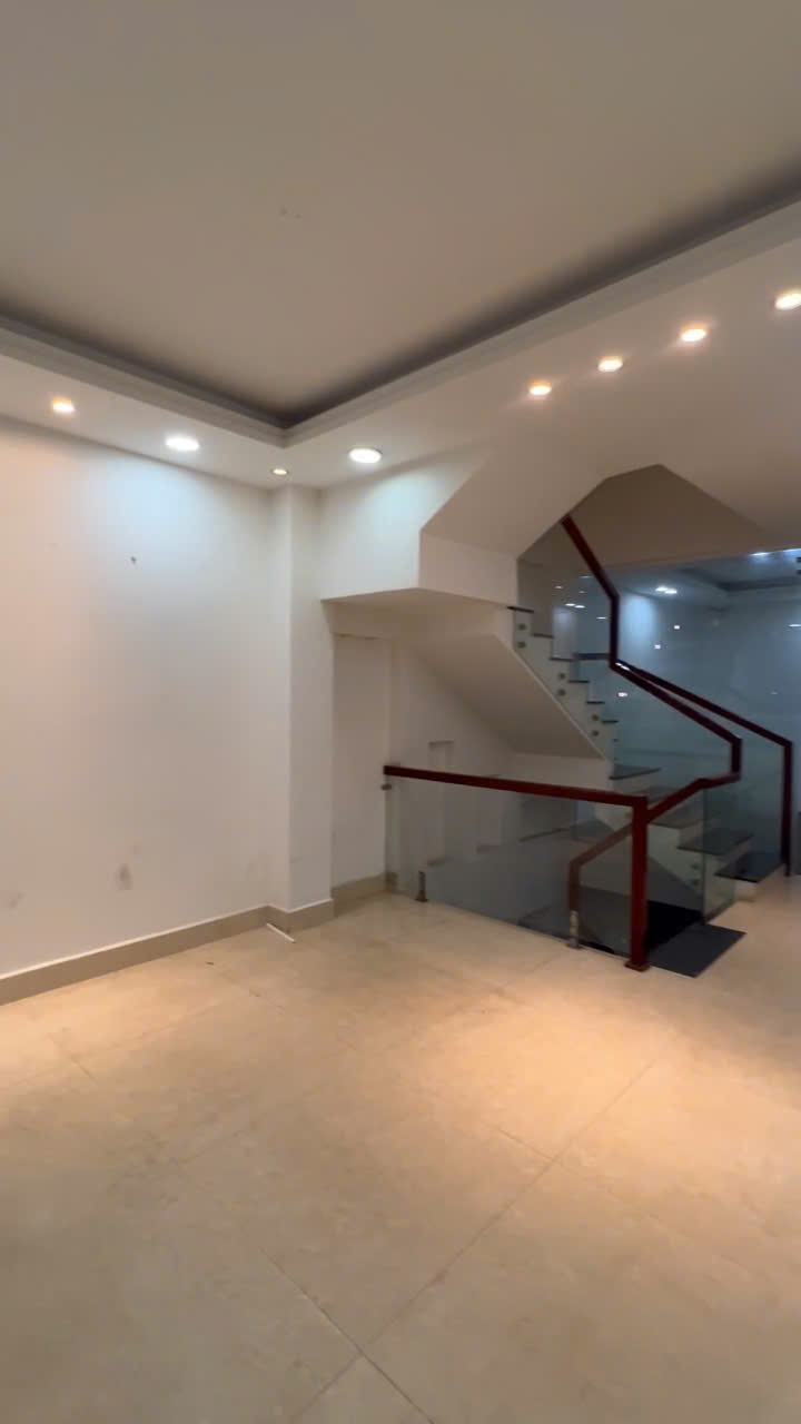 Cho thuê nhà Mặt tiền Phạm Ngũ Lão phường 3 Đà Lạt giá 32 triệu